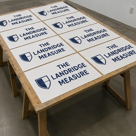 Customized political signs for political consultants and print brokers